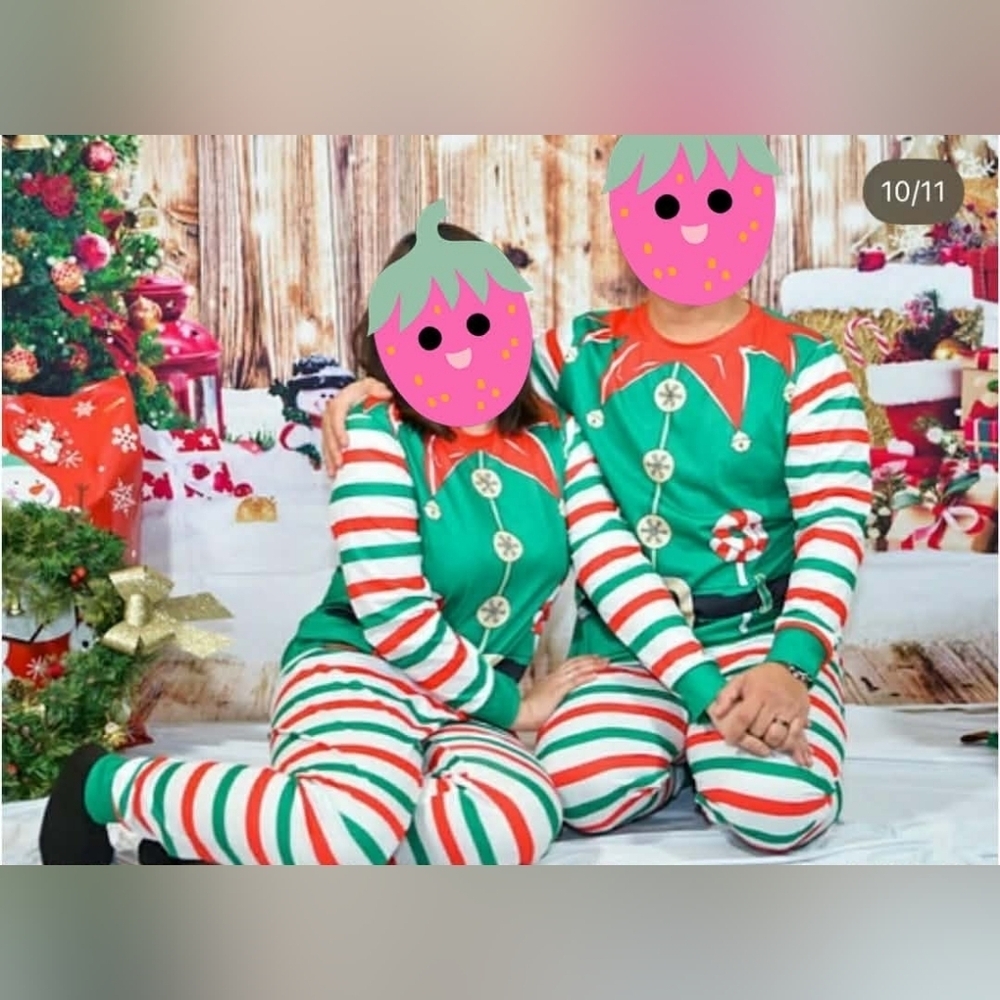 Festive Elf Christmas Couple Pajama Set - Picture 4 of 4